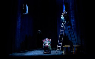 endgame-2015-stc-prod-photo-07-photo-credit-lisa-tomasetti